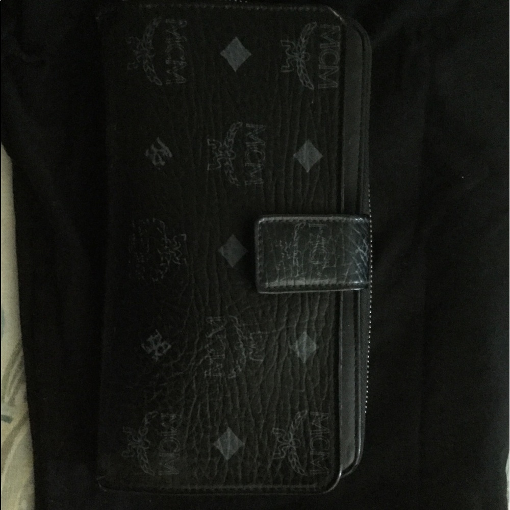 MCM wallet